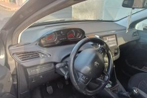 Peugeot 208 GPL 95cv