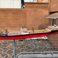 Nave radiocomandata legno r/c navigante