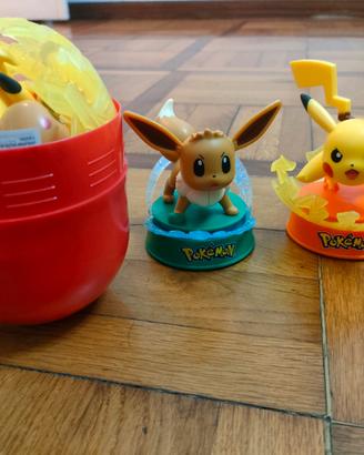 Pikachu e Eevee kinder 2026