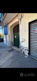 Locale in posizione centrale