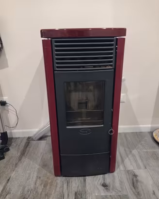 Stufa a pellet Ravelli R70 (6.5 kW) - 4 Stelle Ari