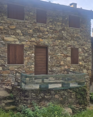Valtellina quota 800 baita in sasso ristrutturata