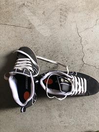 Scarpe Hellys