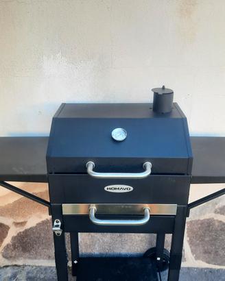 Barbecue mai usato e imballato