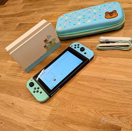 Nintendo Switch Animal Crossing + Custodia 
