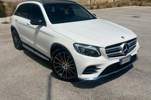 Mercedes glc 250 d 4 matic premium amg