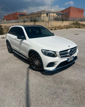 Mercedes glc 250 d 4 matic premium amg
