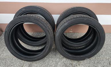 4 Gomme HANKOOK Ventus S1 evo3 225/45R19