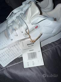Scarpe “Reebok” Classico Bianco