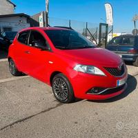 Lancia Ypsilon 1.2 69 CV 5 porte Platinum