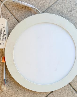8 Faretti da incasso da soffitto