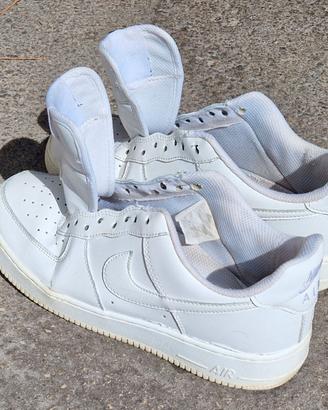 Nike Air Foce One low tg.42 usate