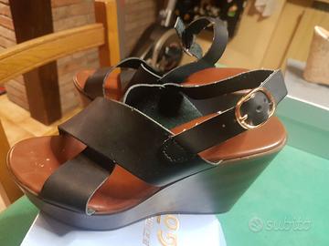 Sandalo in pelle con zeppa da donna n.38