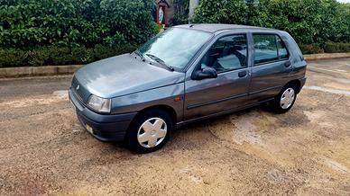 Renault Clio 1.1 Benz. 1991 carburatore g.traino 