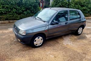 Renault Clio 1.1 Benz. 1991 carburatore g.traino 