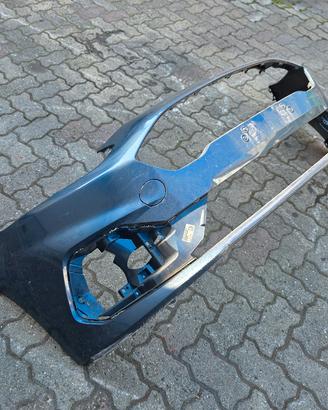 Ford Fiesta ST line paraurti anteriore + faro dx 