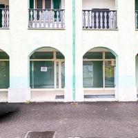 NEGOZIO A AZZANO MELLA