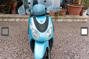 piaggio 200 €400