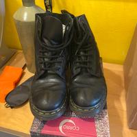 Scarpe dottor martens