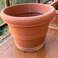 Vasi grandi in resina