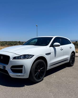 Jaguar F-Pace 180cv AWD aut. R-Sport Motore Nuovo!