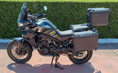 Cf Moto MT 800 Explorer