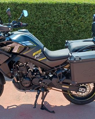 Cf Moto MT 800 Explorer