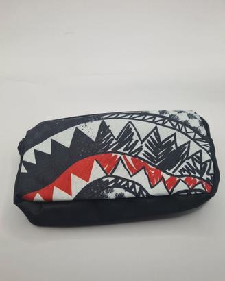 Pochette astuccio bocca di squalo Shark zaino