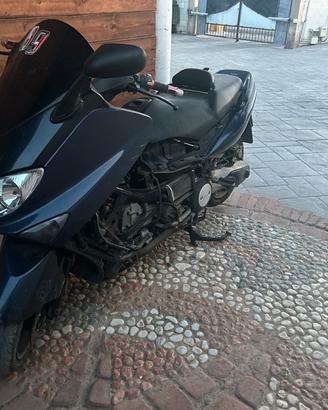 Pezzi t max a carburatori