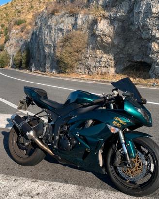 Kawasaki zx-6r 2010 ( Depo a2)