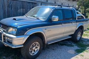 Mitsubischi L200 