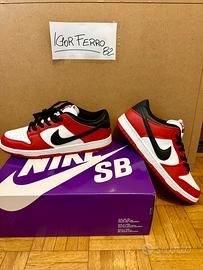 Nike dunk sb chicago