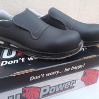 Scarpe antinfortunistiche nuove 