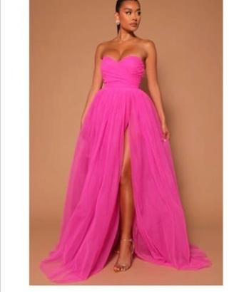 vestito elegante in tulle rosa 