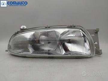 Faro ant dx FORD FIESTA IV '95