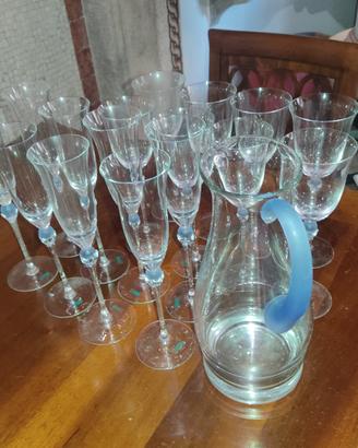 Set da 16 calici e caraffa