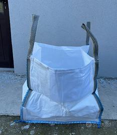 Nr. 500 BIG BAG CON FONDO CHIUSI 75x75x70 €6