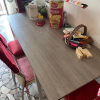 Cucina e camera da letto complete con elettrod