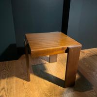 Tavolino da caffe’