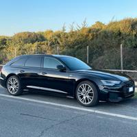 Audi A6 Avant sport 40TDI S tronic/S line/Garanzia