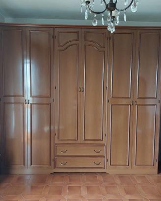 Armadio in legno