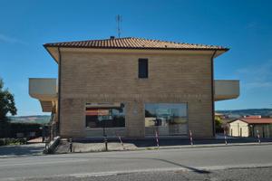 Locale commerciale al piano terra