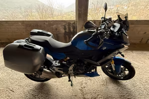 BMW F 900 XR SPORT moto