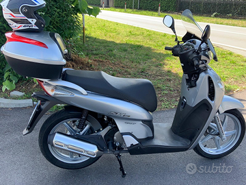 Scooter SH150i