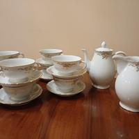 Tazze + lattiera + teiera Ginori