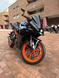 Ktm RC 390 black edition