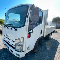 Isuzu L35 cassone portata 12qli - molto compatto