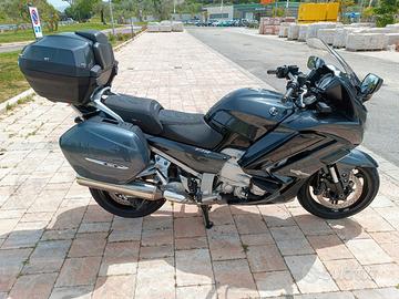 Yamaha FJR 1300 (2015) in Vendita