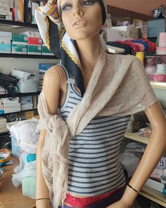 Manichino femminile vestito