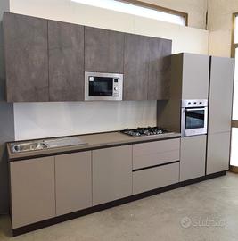 Cucina c/elettrodomestici nuova fine serie